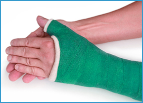 wrist fracture doctor macomb